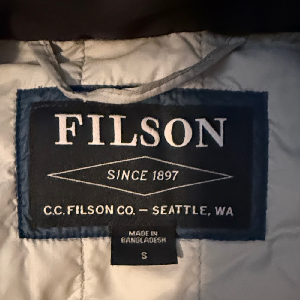 Filson Men's Puffer Jacket - Blue and Cream - Picture 2 of 8